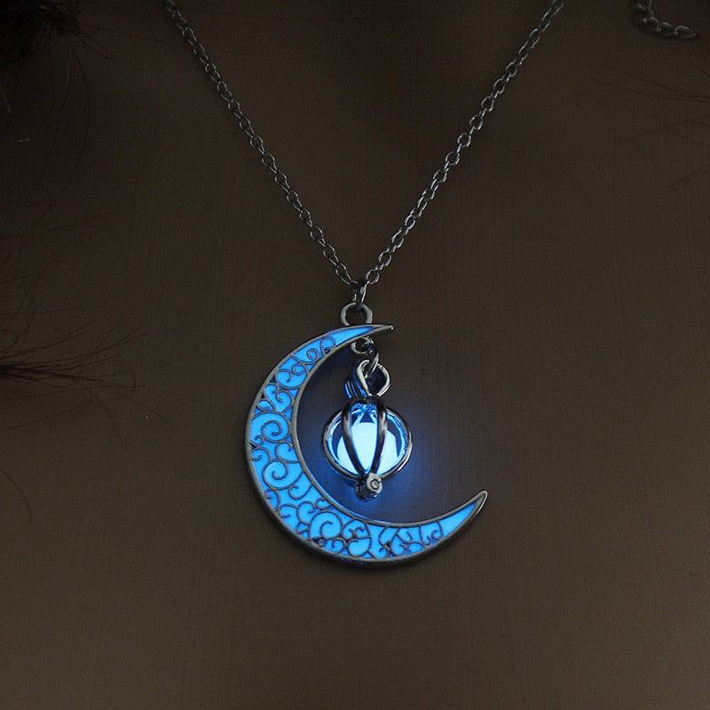 Shine Moon Luminous Stone Pendant Necklace