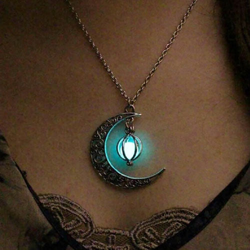 Shine Moon Luminous Stone Pendant Necklace