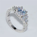 Exquisite Silver Color White Zircon Crystal Ring