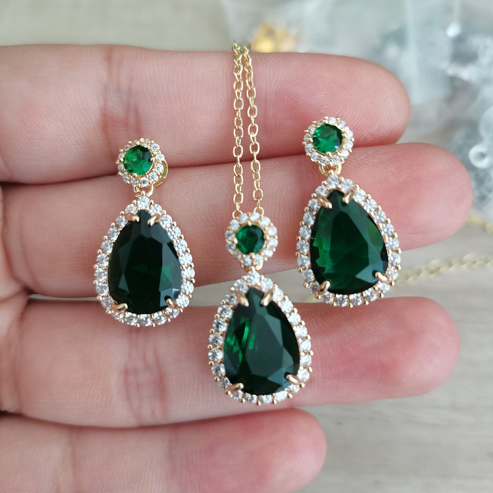 Bridal Exquisite Emerald Green Geometric Earring And Necklace Set