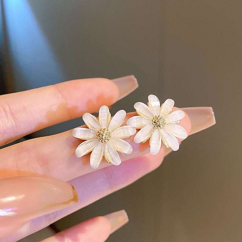 White Flower Stud Earrings